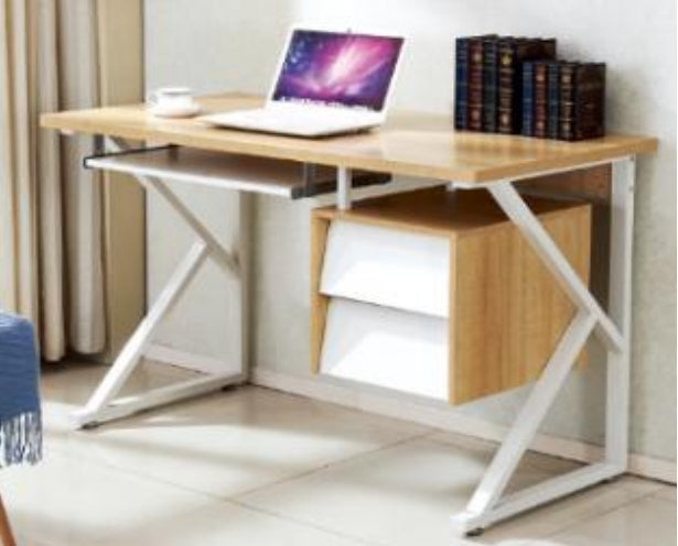 8832 STUDY DESK
