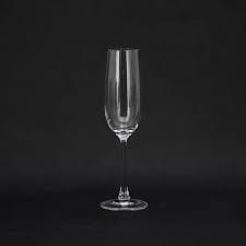 L17 champagne glass