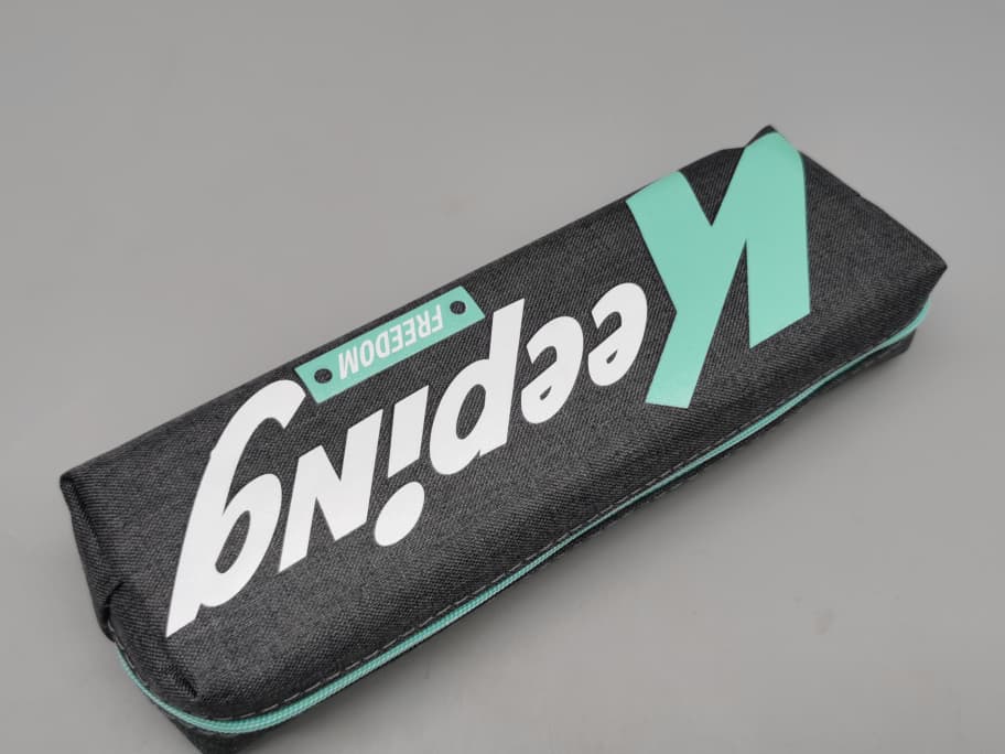 68072 pencil bag