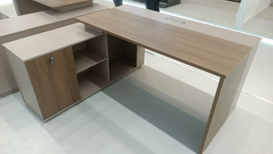 YD331016A 155*140 OFFICE DESK