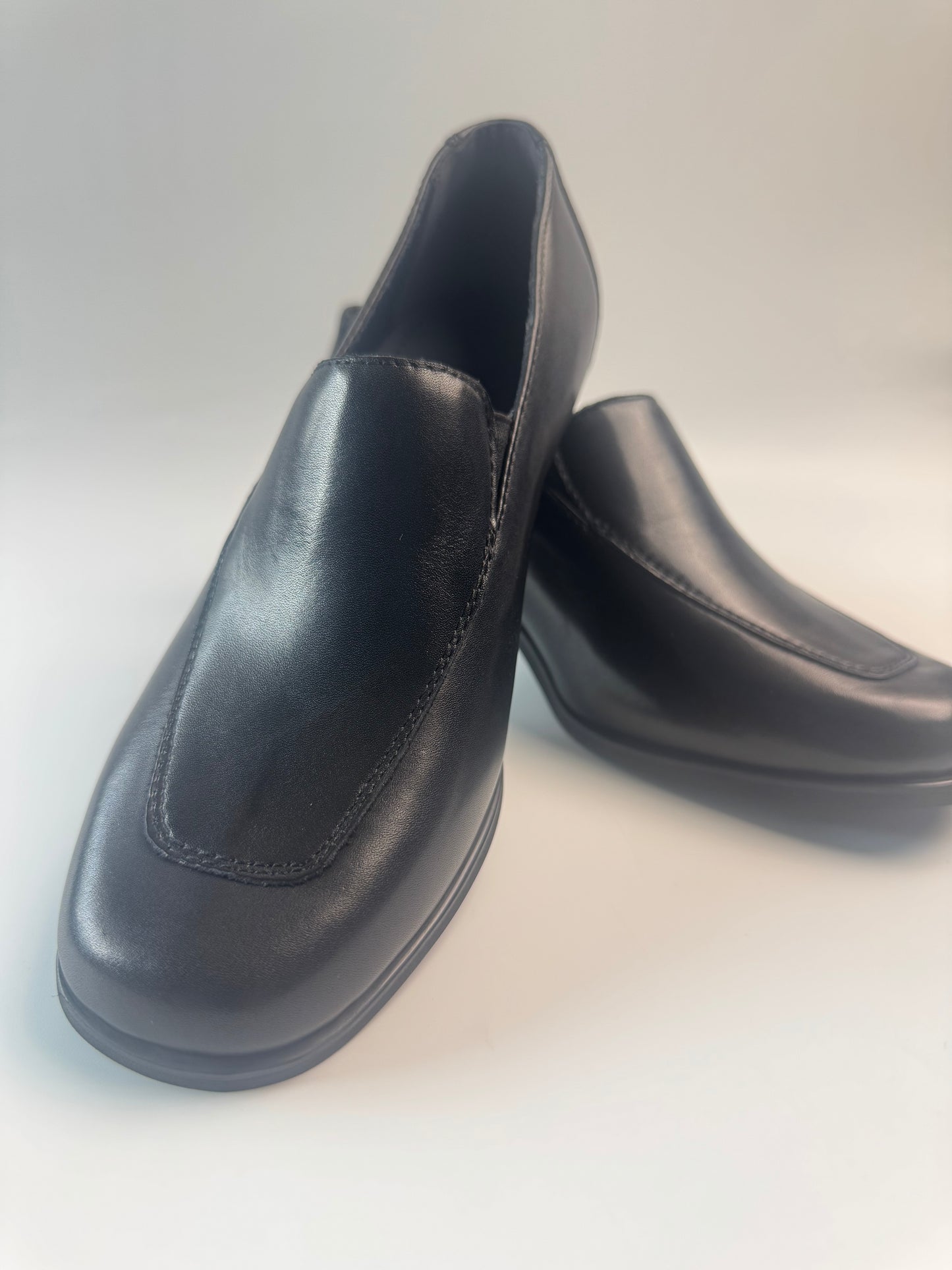 High heel ladies leather shoes