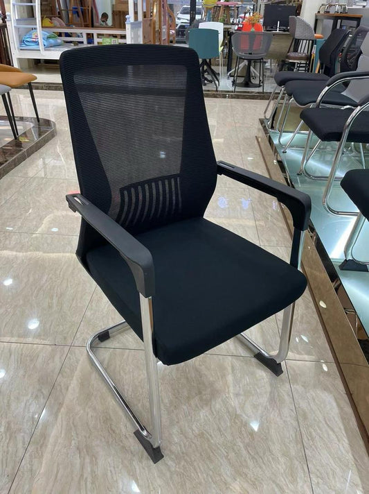 606C OFFICE CHAIR
