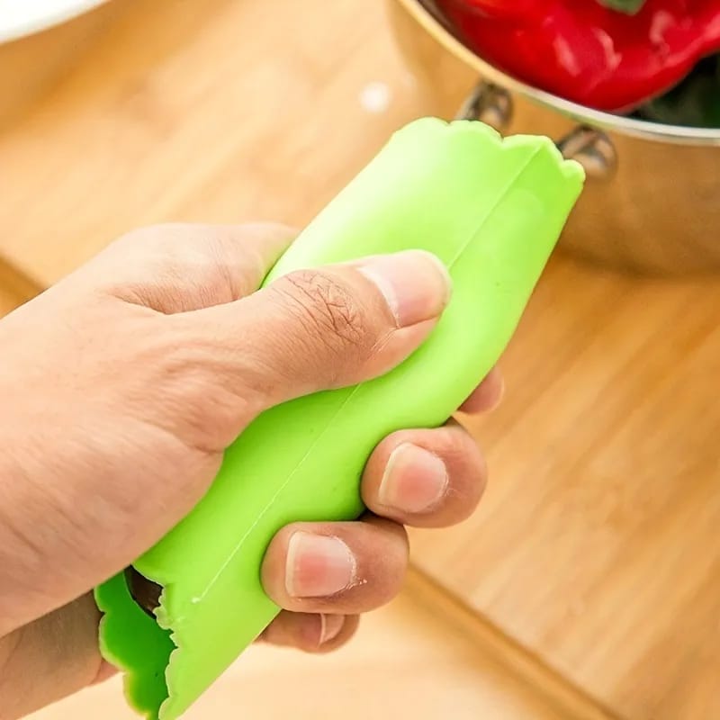 DH0632 GARLIC PEELER
