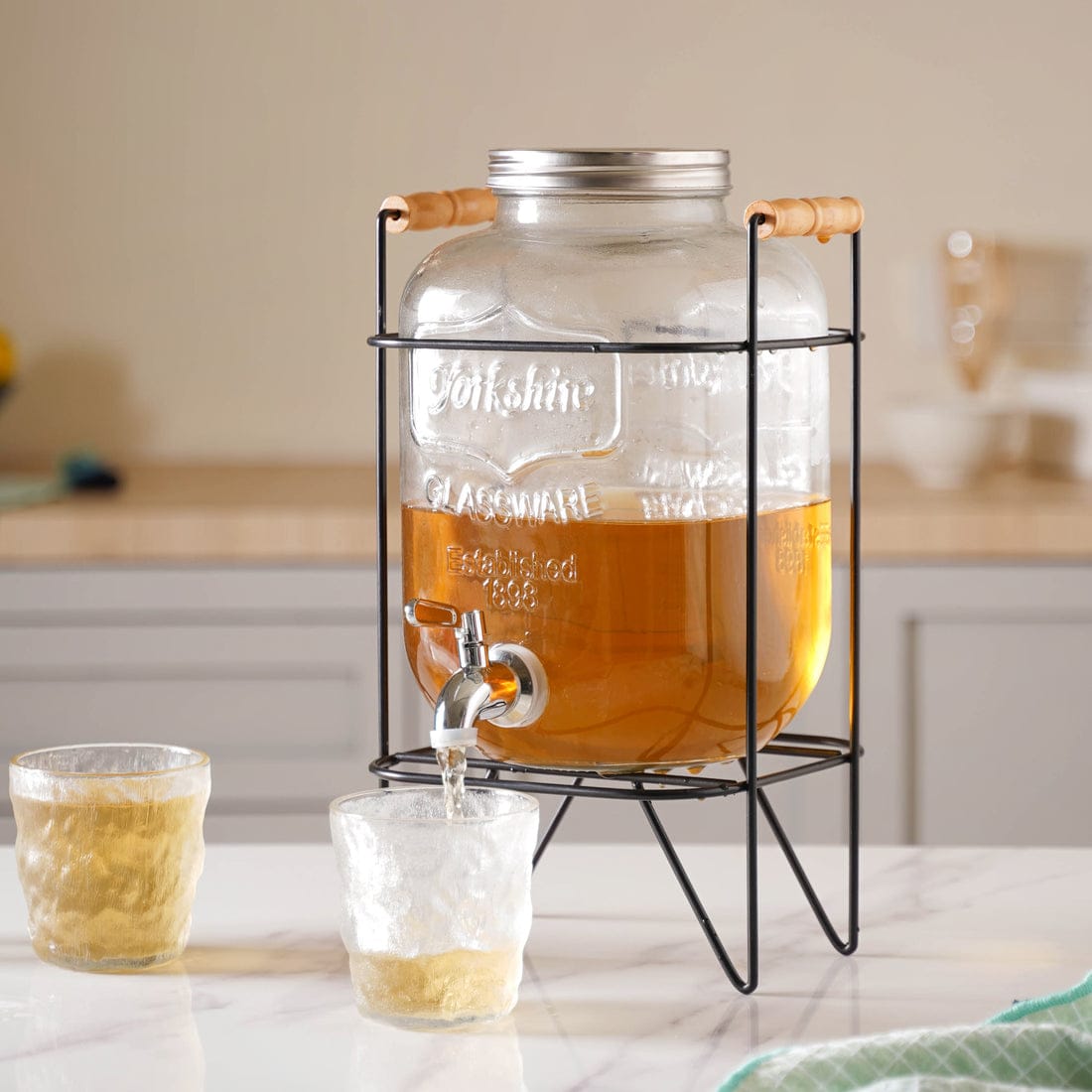 1841-4 glass dispenser with stand