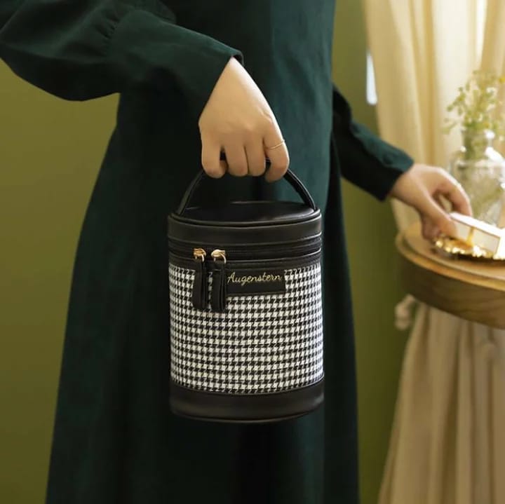 WW20-1 COSMETIC BAG