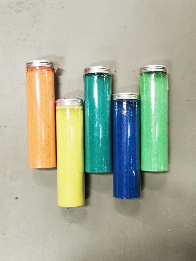 Decorating sand 34534-2