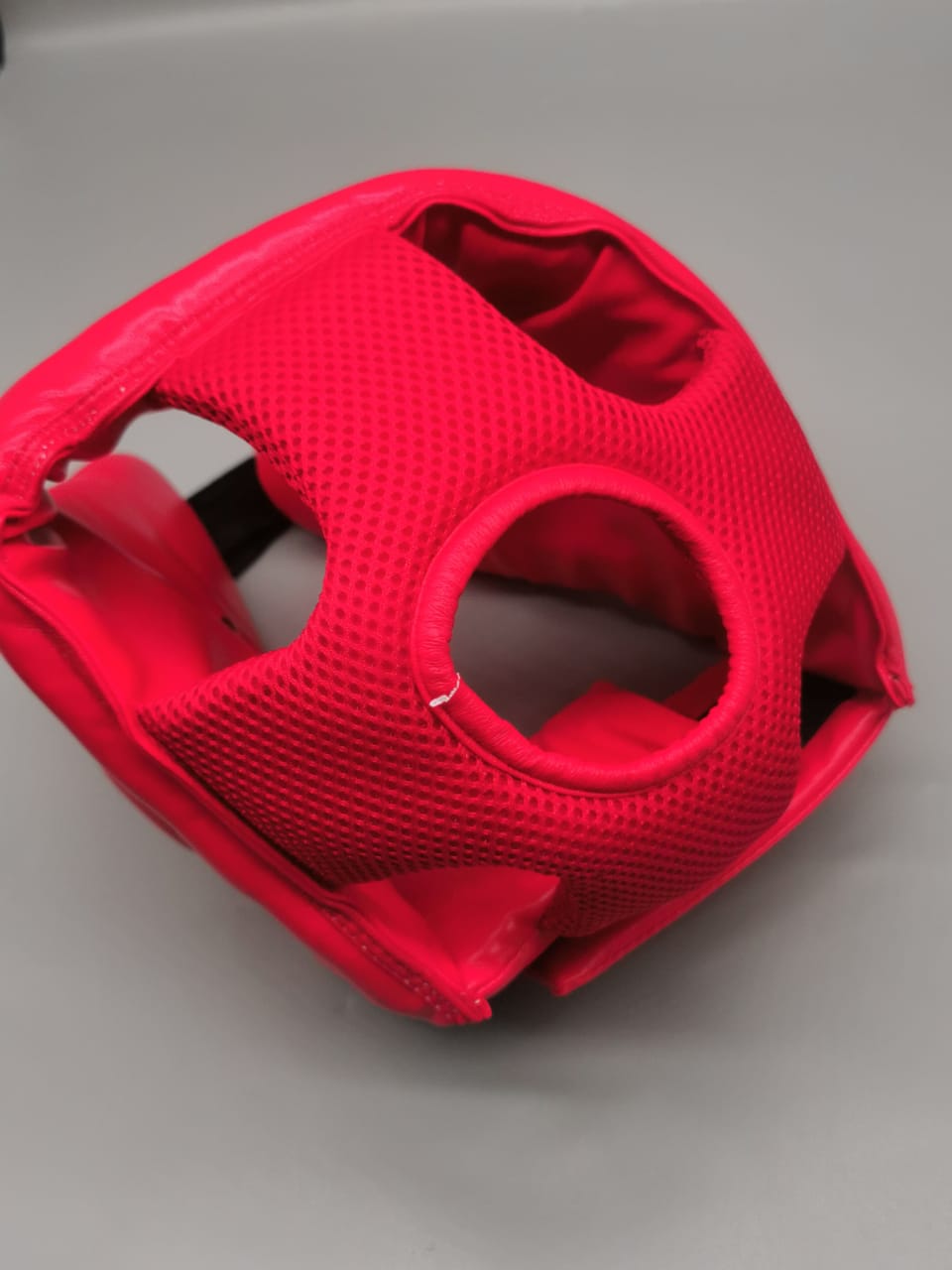 No:YX17-10  BOXING HELMET