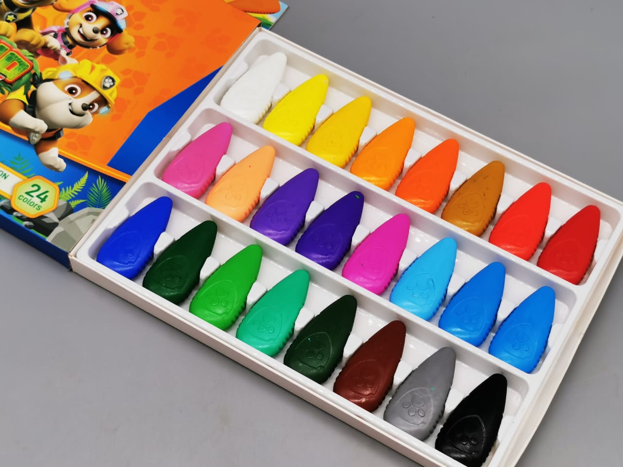 Deli crayon 24pcs c202-24