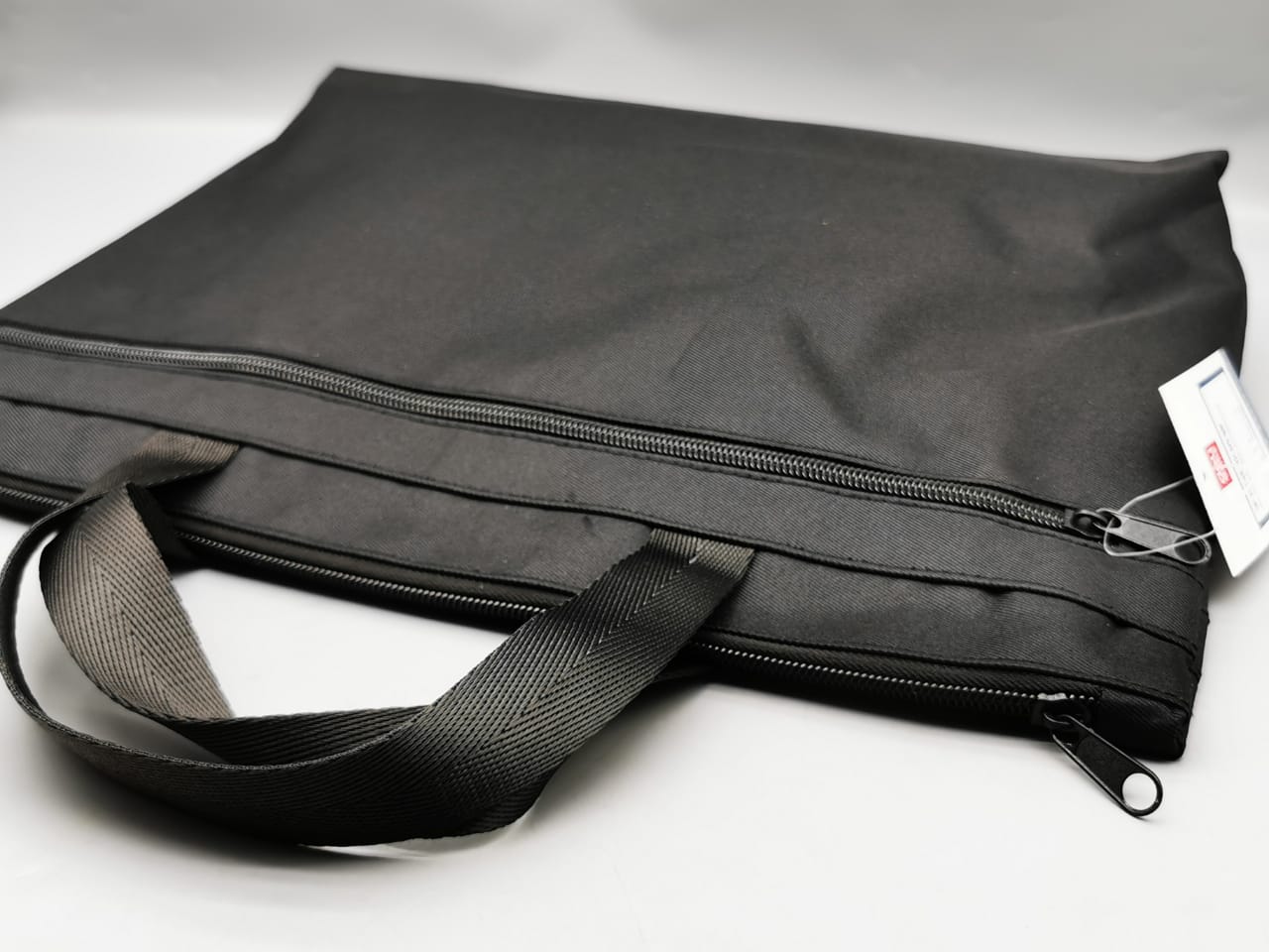 Deli Zip hand bag 5854
