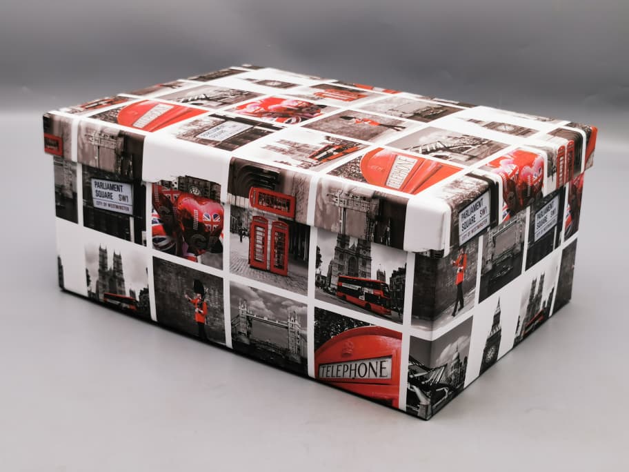 GIFT BOX