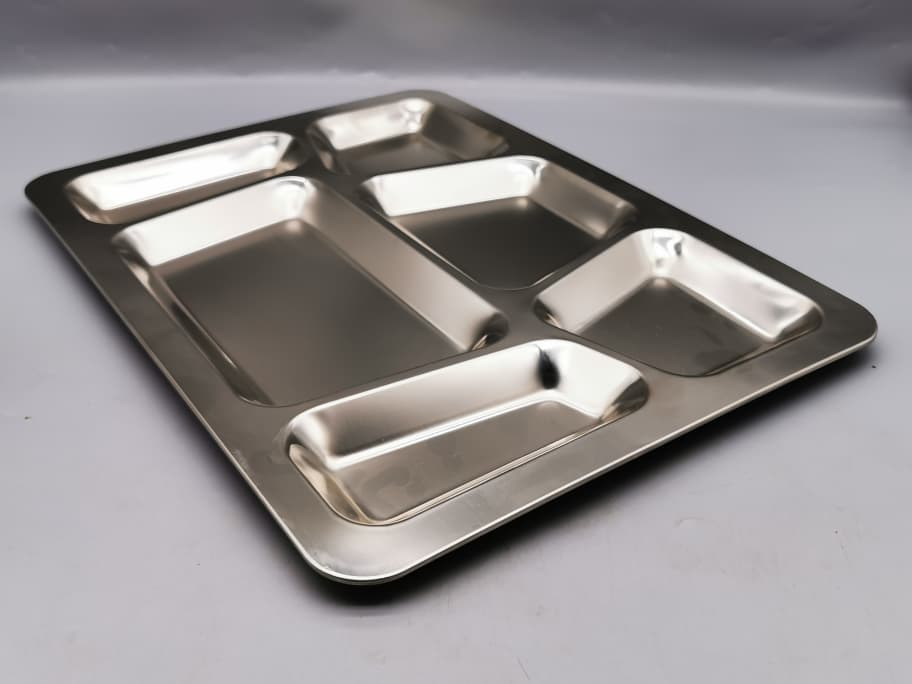 Stainless divided plate