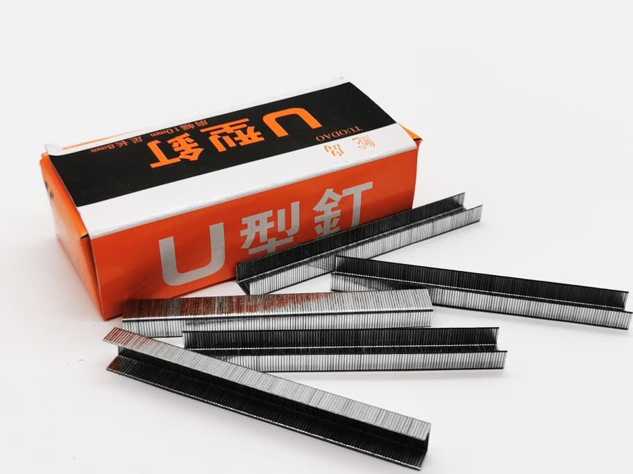 PD STAPLE
