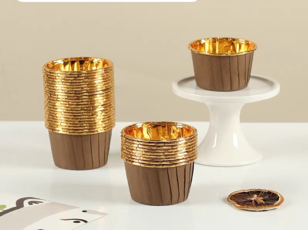 692048 Single Golden Baking Cup