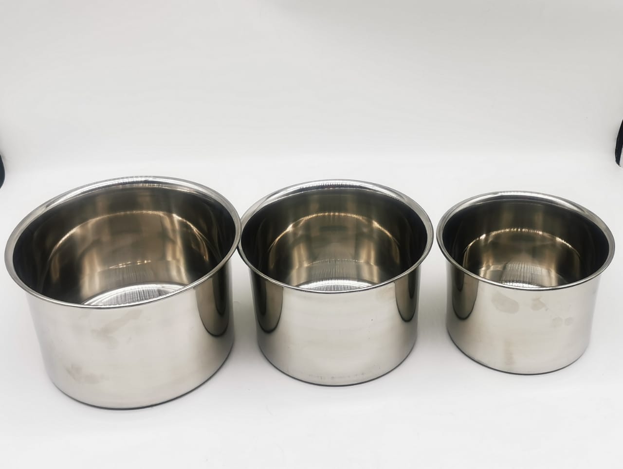 XNF INDUSTRIAL SAUCE CONTAINER