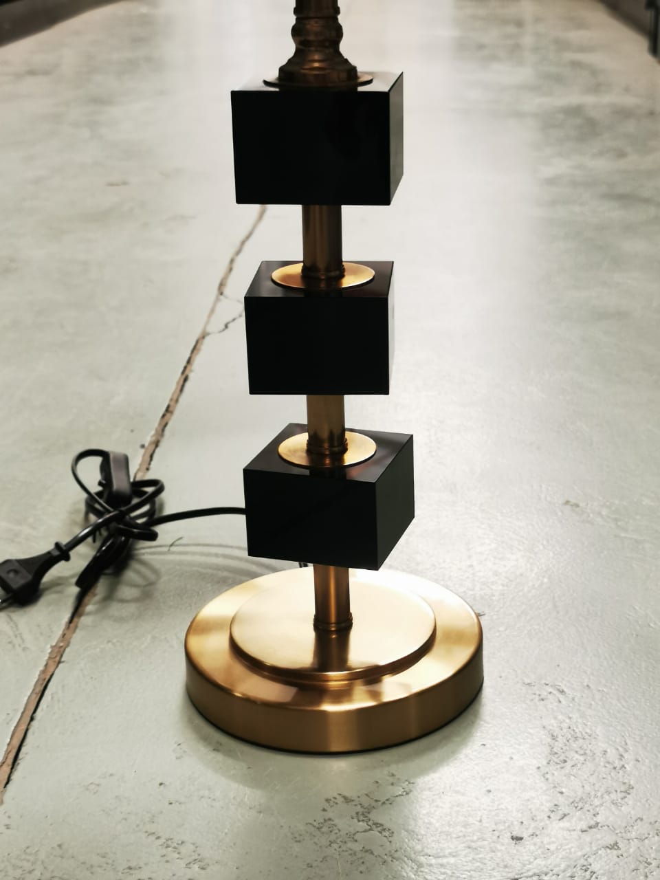 MK673-2 side lamp